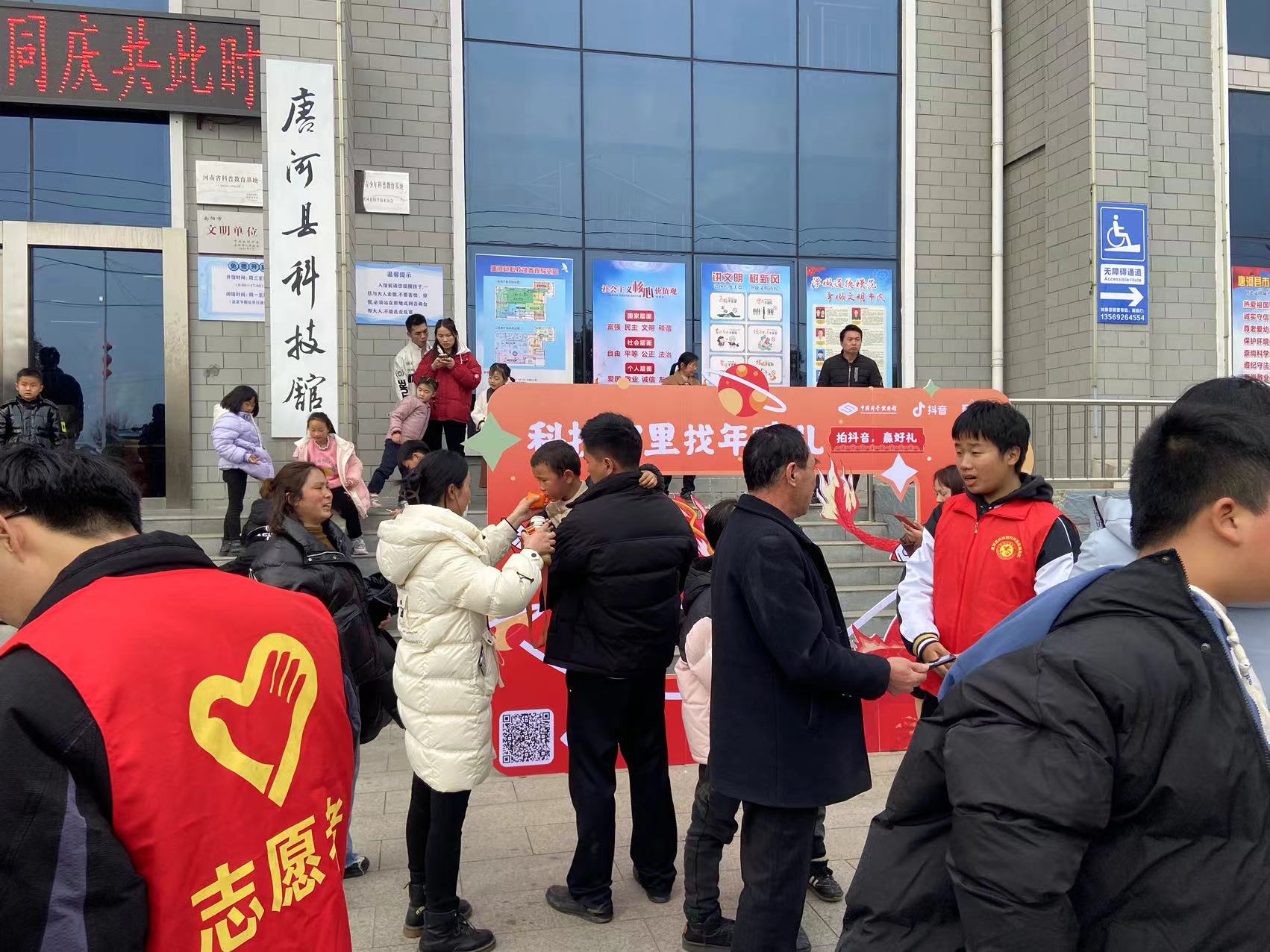 e60e2ea2619cfaacc4134e5a89f9d85