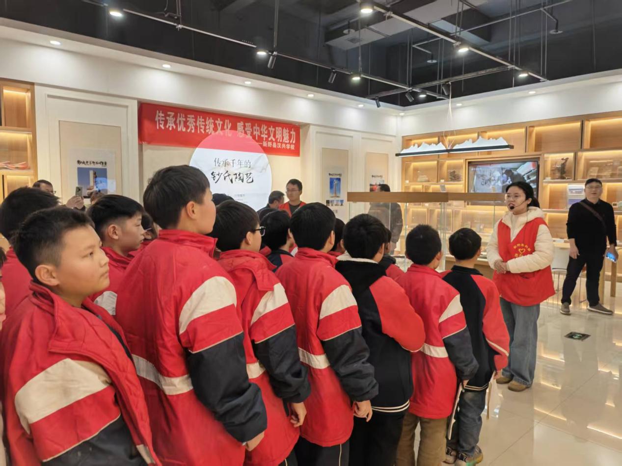 5063997f56ec379a52c2e2b88cff0554