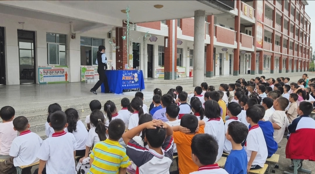 39da3831a5cf28a5fee99e7bbc074b4