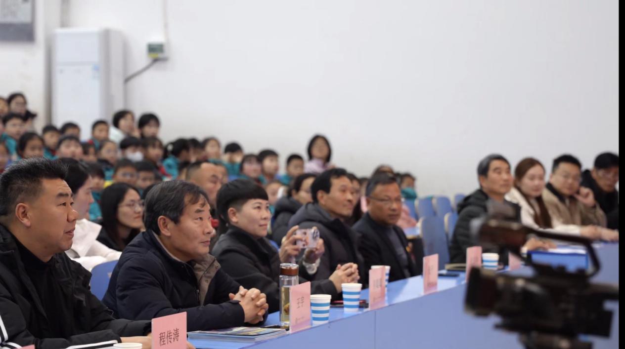 15369f25aa0e8fd58dea0ae5f15240c5