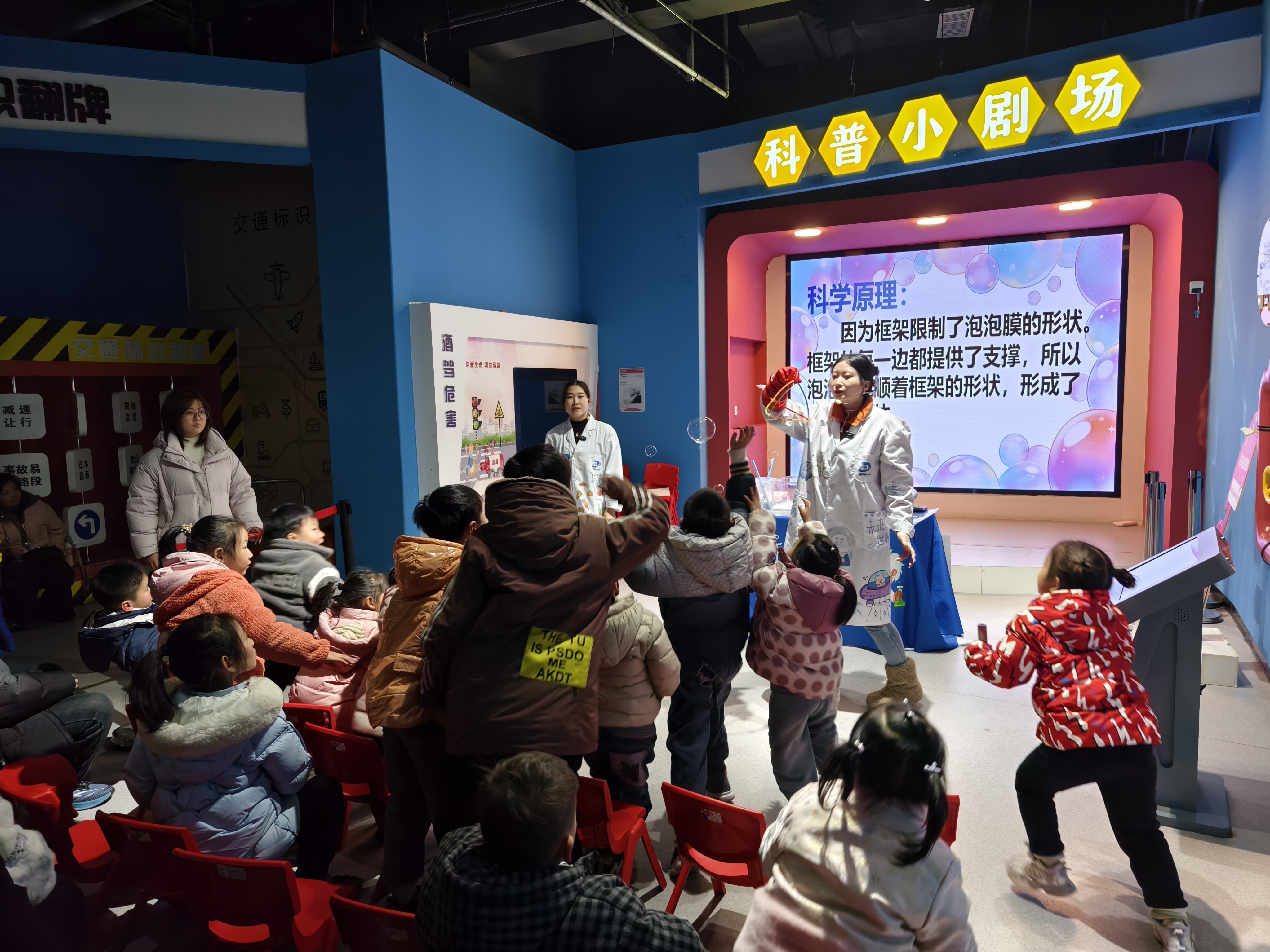 0d6b9db39715b5aa2d98dbb68c0c67f3