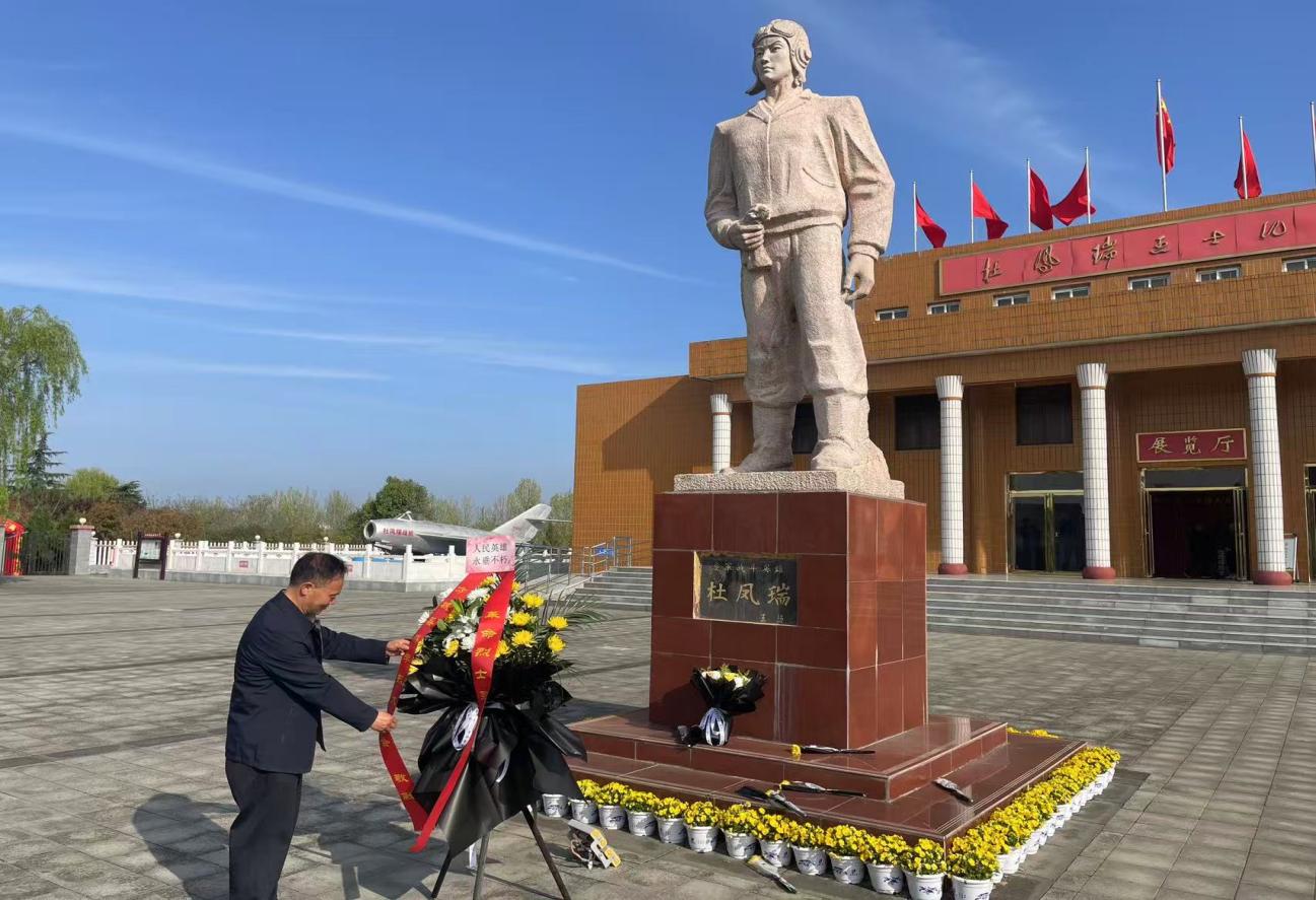 4a5e82cf8e94722edbde96daf1cc77d2